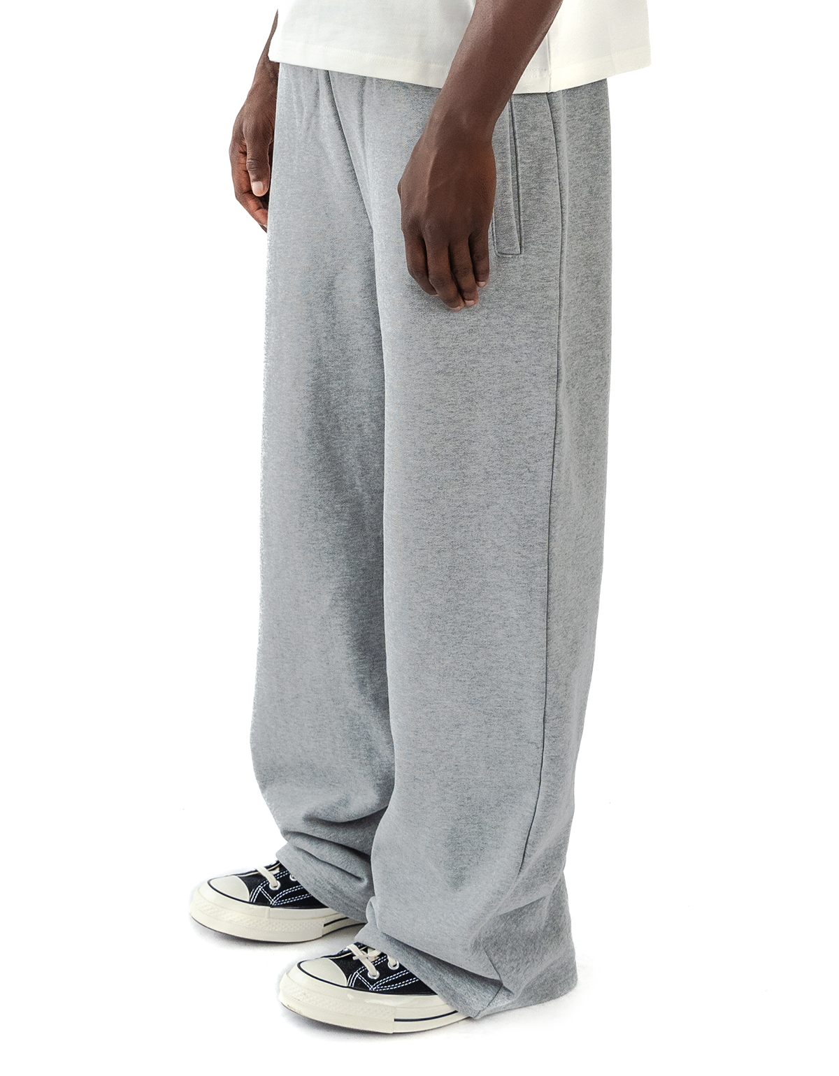 ESSENTIAL OPEN LEG SWEATPANTS