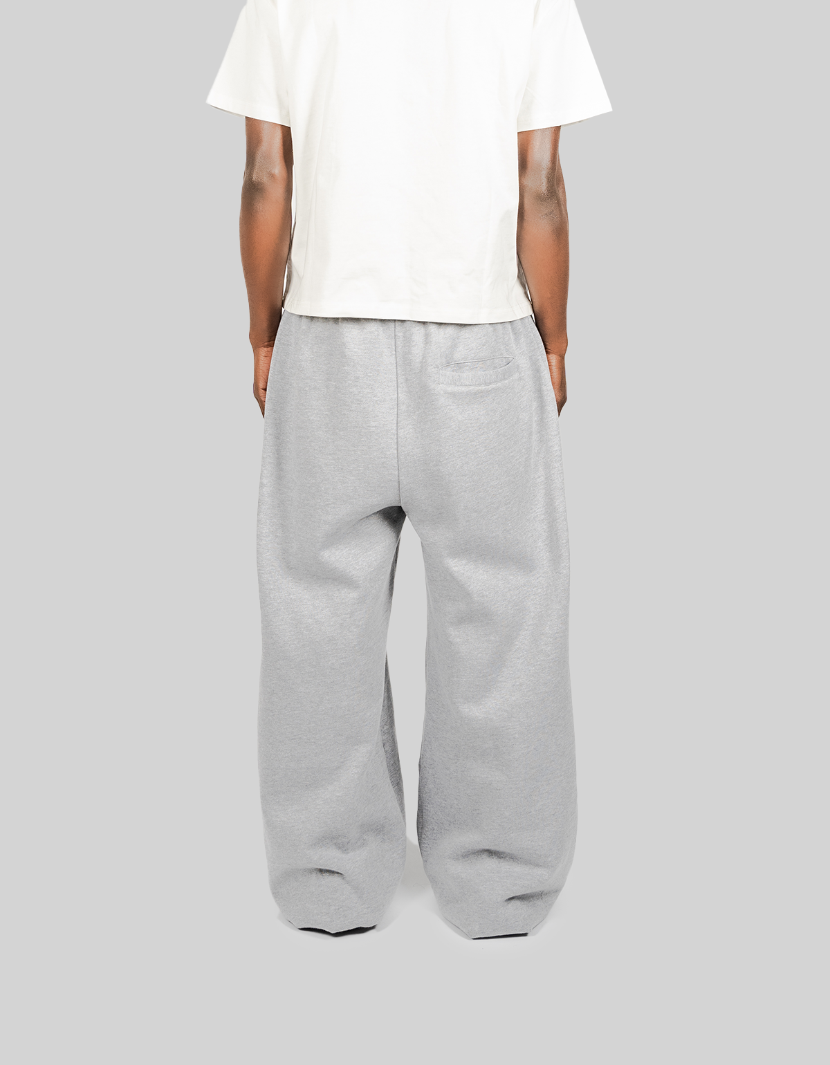BASIC SWEATPANTS GREY