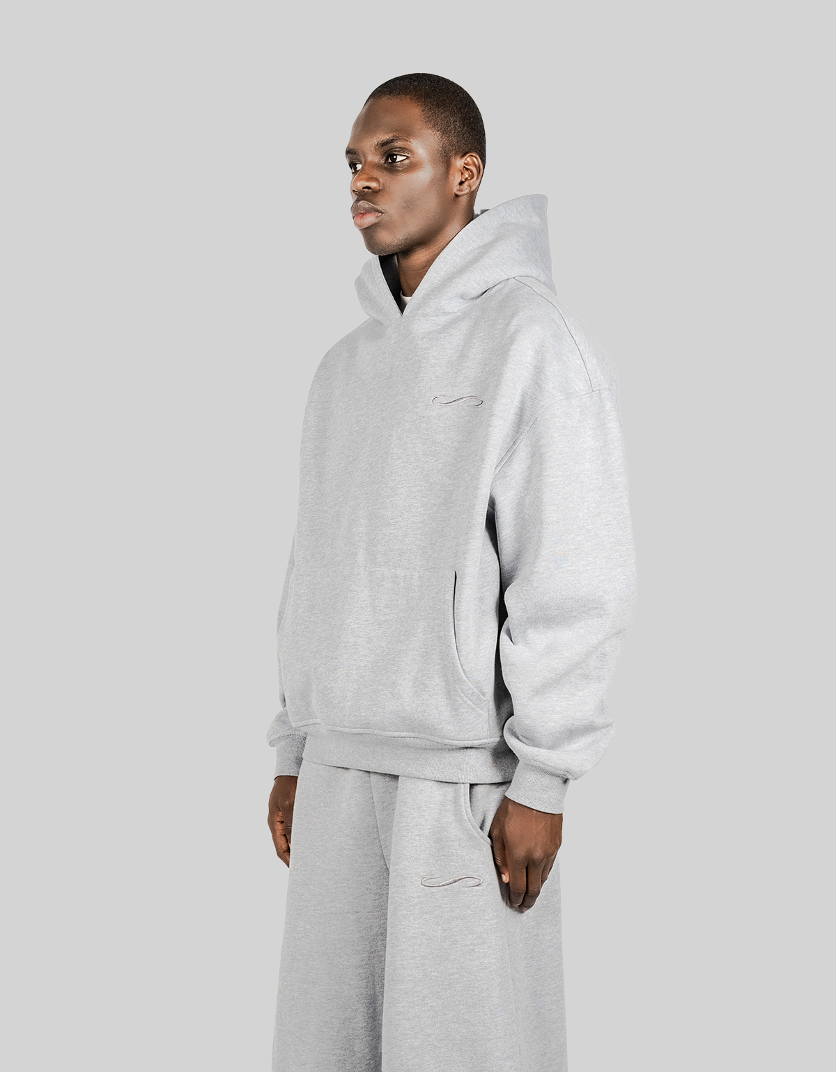 BASIC HOODIE GREY