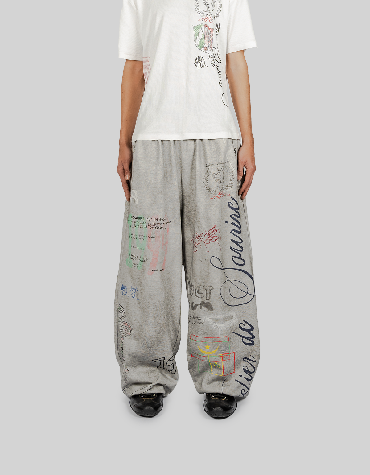 TAGGED SWEATPANTS