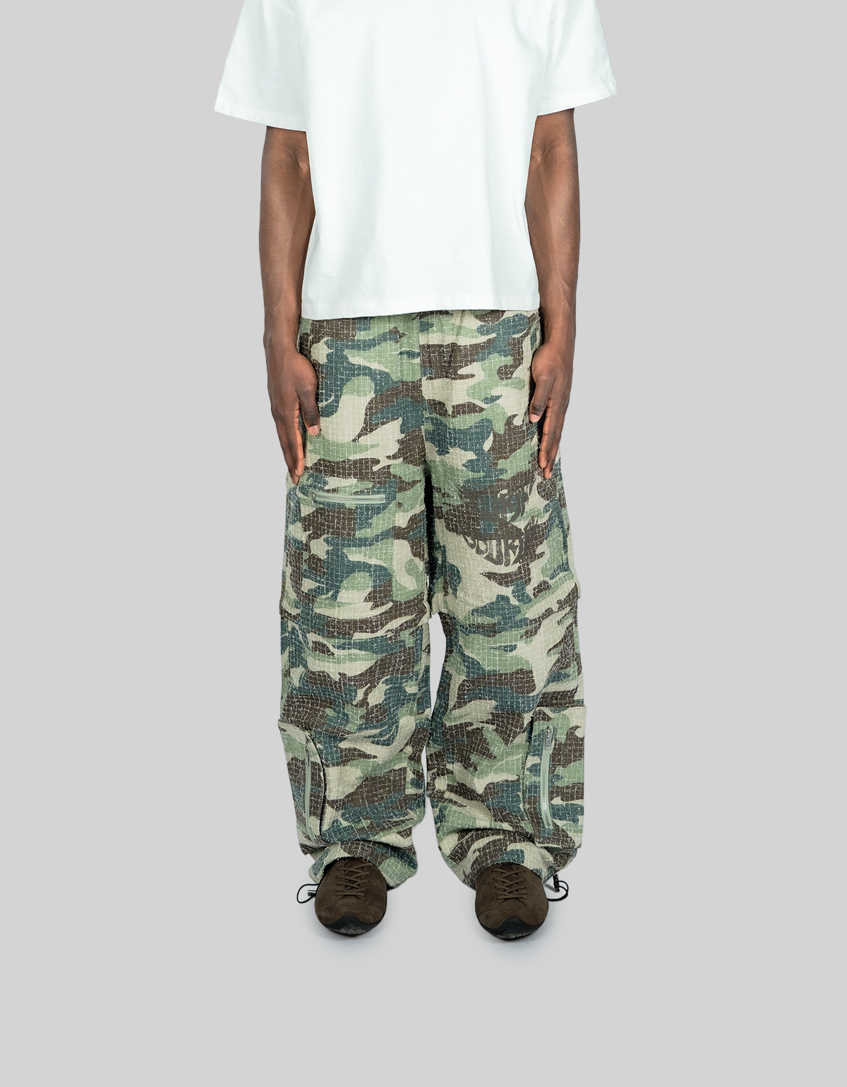 2 IN 1 CAMO PANTS / SHORTS