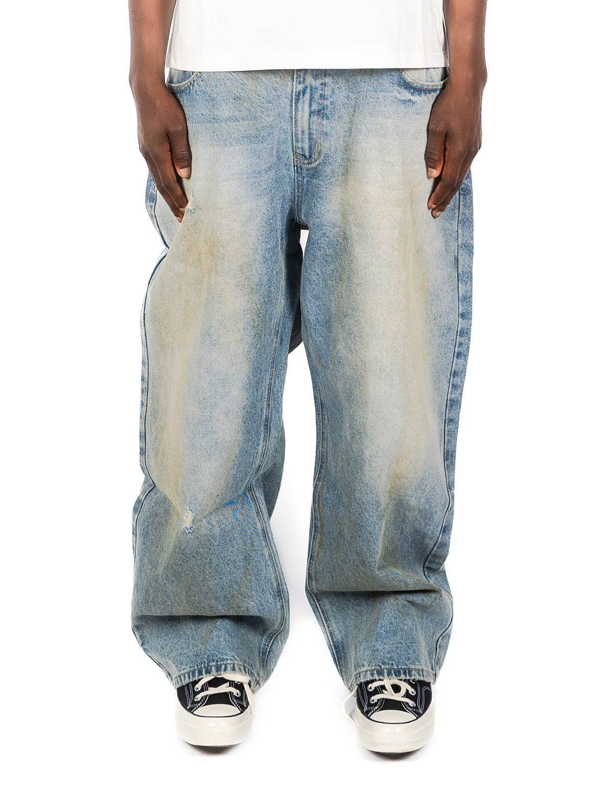 LIGHTWASH DENIM