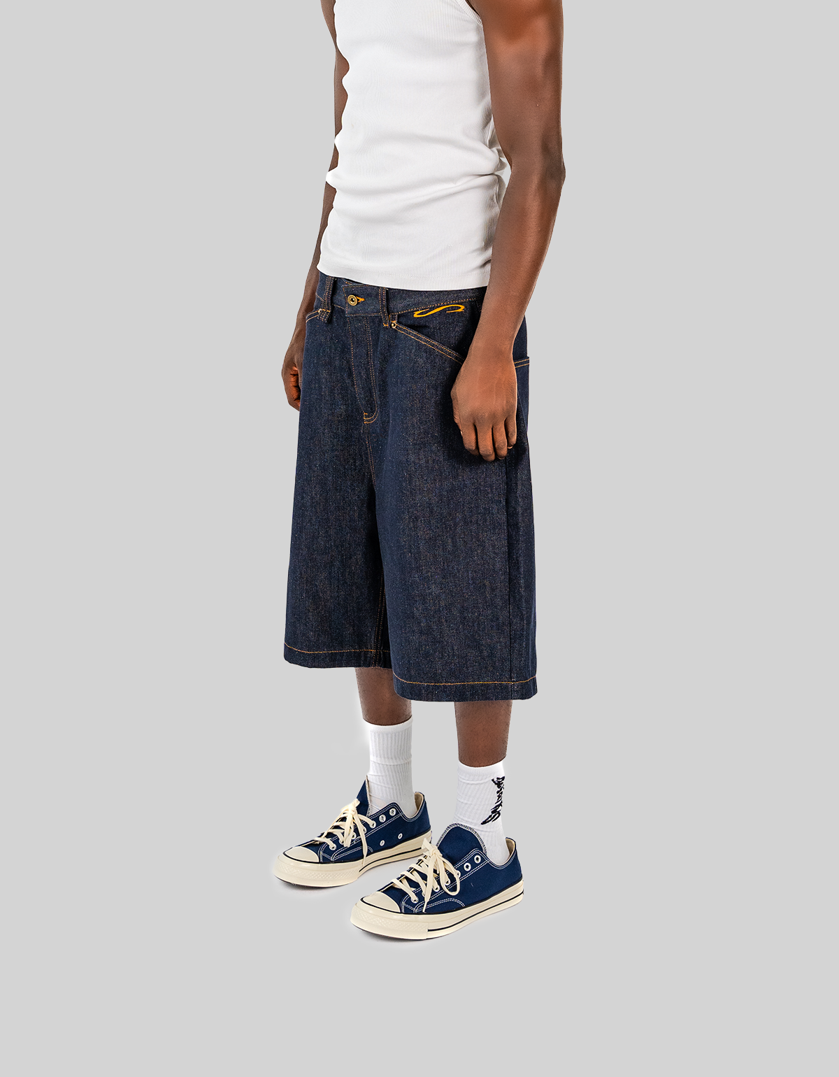 RAW DENIM SHORTS