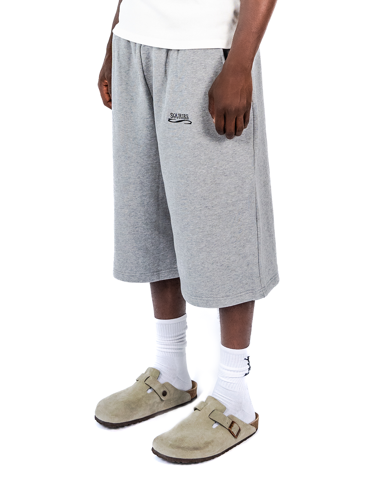 BAGGY SWEATSHORTS