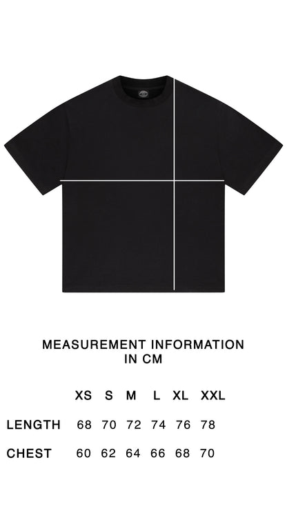 ESSENTIAL BLACK TEE