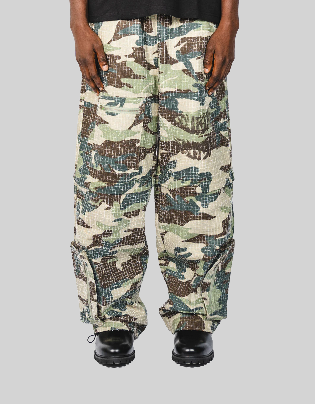 2 IN 1 CAMO PANTS / SHORTS