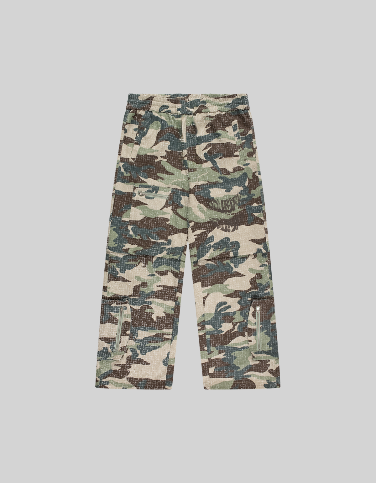 DISTRESSED CAMO PANTS / SHORTS