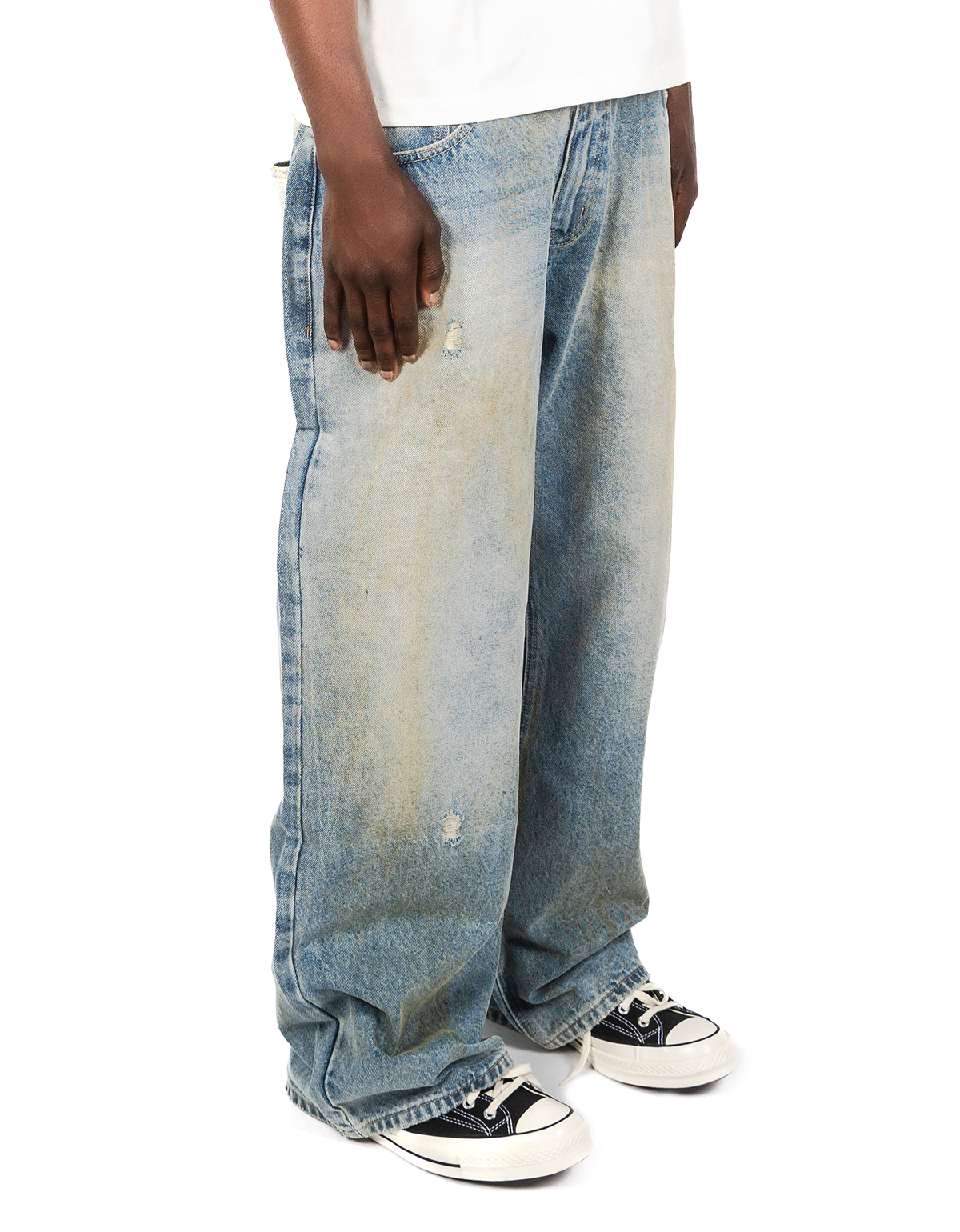 LIGHTWASH DENIM