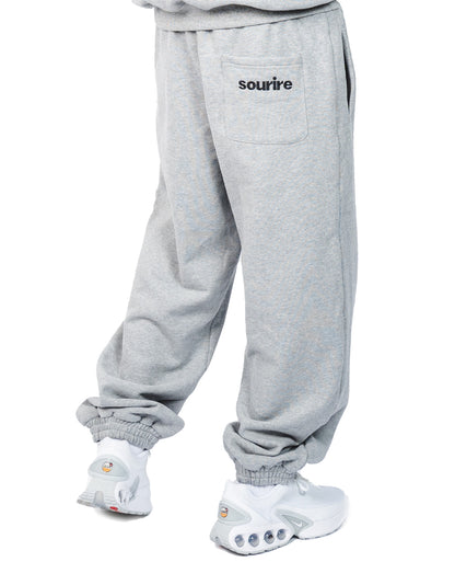 ESSENTIAL CUFFED SWEATPANTS